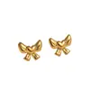 Pendientes de Acero Inoxidable con Forma de Lazo Transfronterizos Europeos y Americanos, Pendientes Versátiles de Acero de Titanio Dorados en 18K para Mujer, Pendientes de Corazón de Gama Alta