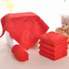 Venta al por mayor de fábrica toalla cuadrada pequeña roja con relieve de microfibra ultra fina toalla cuadrada regalo de boda