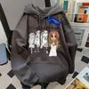 Moletom com Capuz Estampado Divertido Tendência Americana de Nicho High Street Moda Nova Feminino Outono e Inverno Veludo Casual Top Tendência