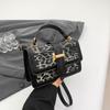 Bolsa feminina estampada de alta qualidade, nova, outono e inverno 2024, moderna, versátil, bolsa transversal de ombro, pequena bolsa quadrada