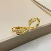 Pendientes Hueso de Serpiente Estrecho Versión Alta Chapado Grueso Oro de 18 Quilates Oro Rosa Diamante Medio Diamante Completo Pendientes de Serpiente Pendientes para Mujer