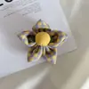 Broche de algodón a cuadros estilo coreano diseño de color de contraste lindo de dibujos animados accesorios para el cabello DIY regalo enojado venta al por mayor