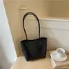 Tendência de moda transfronteiriça bolsa tote retrô estilosa de grande capacidade bolsa de ombro único textura de alta qualidade casual para o dia a dia bolsa de axila