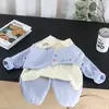 Conjunto Elegante de Primavera y Otoño para Niñas 2026 Nueva Moda Conjunto de Tres Piezas de Manga Larga para Bebés Ropa de Otoño de Moda para Bebés y Niños