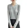 Suéter de Tricô com Gola V Mesclado de Manga Longa para Mulheres Outono/Inverno 2026 Novo Estilo Pulôver Ribatado Solto Versátil Camisa de Base