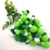 Pompones de Color Degradado de Alta Elasticidad, Bolas de Felpa de Tamaños Mixtos para Manualidades de Bricolaje para Niños, Educación Temprana, Personalizable por el Fabricante