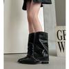 Botas de Caballero de Moda con Diseño de Llama 2026 Nuevo Estilo Punta Puntiaguda Tacón Grueso Botas Martin con Diseño de Cadena de Remaches Botas Apiladas