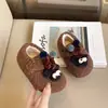 Zapatos para Niños 2026 Otoño Nuevas Llegadas Niñas Birkenstock Felpa Cálidos de Algodón Lindos Dibujos Animados Zapatos de Piel para Bebé