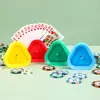 Soporte de Cartas Triangular Perezoso de Cuatro Colores Soporte de Cartas Portátil para Póker Accesorios para Juego de Romper Huevos Hogar Creativo Juego de Descompresión