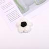 Flor de ganchillo de venta caliente, accesorios de flor, decoración de ropa, DIY, color lindo, algodón de leche, flor de pompón de cinco pétalos de 4 cm, flor tejida a mano