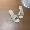 Sandalias para mujer de punta cuadrada con hebilla metálica y tacón grueso, antideslizantes y resistentes al desgaste, adecuadas para usar al aire libre en verano, directo de fábrica