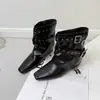 Botines Cuadrados Retro con Remaches para Mujer 2026 Otoño Invierno Nuevo Estilo Correa de Doble Hebilla Tacón Oculto Botas de Moda Botas Martin Versátiles