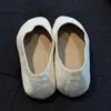 Zapatos planos blancos casuales y elegantes estilo commuting de punta redonda 2026 elegantes para mujer, cómodos zapatos de abuela slip-on de suela blanda