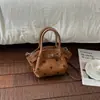 Bolsa feminina de camurça 2026 nova verão vintage Maillard bolinhas cesta bolsa de mão bolsa de ombro transversal