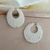 Atmósfera de Otoño e Invierno Pendientes Trenzados de Lana Coloridos Difuminados para Mujer Pendientes de Aro Coloridos Morandi Diseño de Nicho para Mujer