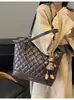 Bolso Retro de Gran Capacidad Transfronterizo para Mujer Otoño e Invierno Versátil 2025 Nuevo Bolso de Hombro Acolchado Casual Bolso Tote con Textura