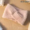 Diadema especial para lavarse la cara, maquillarse, desmaquillarse y aplicarse mascarilla facial, diadema de felpa rosa para mujer, nuevo modelo 2026