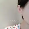 Mini Pendientes Lindos de Herradura 2026 Nuevo Diseño de Tendencia Nicho Pendientes de Lujo Ligero para Mujeres Pendientes Estilo Coreano