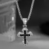 Nuevo Colgante de Cruz Completo de Diamante Europeo y Americano Moda Callejera para Hombres y Mujeres Lujo Ligero Cadena para Suéter de Circonio para Parejas Venta al por Mayor