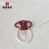 Anillo de Cinabrio Piedra Cruda Arena Dorada Púrpura Cuentas Pixiu Flor Rosa Anillo de Espinela Anillo Elástico Suministro en Vivo