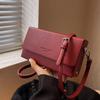 Bolsa roja de alta calidad 2024 otoño e invierno nueva bolsa para mujer popular popular versátil bandolera super popular bolsa cuadrada pequeña