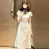 Vestido 2026 Verano Francés Alto Nivel Sentido Cintura Ceñida Falda Línea A Adelgazante Temperamento Versátil Moderno Elegante Casual Mujer