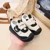 Zapatos de Malla de Oso de Dibujos Animados para Bebés, Zapatos Funcionales Suaves Antideslizantes para Bebés, Zapatos con Velcro para Dedo Gordo, Zapatos Deportivos de Malla para Niños