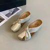Sandalias Birkenstock de suela gruesa con plataforma oculta para aumentar la altura para mujer, chanclas cerradas de verano, para uso en exteriores, nuevo estilo 2026, para combinar con faldas, sandalias