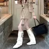 Botas Largas Blancas de Mujer Otoño 2026 Puntiagudas con Hebilla de Cinturón, Tacón de Cuña por Encima de la Rodilla, Piel Suave, Botas de Montar hasta la Rodilla