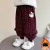 Calças forradas com fleece para meninas, novo estilo outono e inverno 2026, calças com punho, calças de moletom estilosas de inverno, um par para o inverno do bebê, calças de algodão
