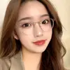 Patillas de titanio 5G ultraligeras, montura redonda pequeña de 5 g para mujer con número de altura, libro rojo pequeño con gafas anti luz azul 48