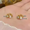 Elegantes Brincos de Pérola de Água Doce Versáteis e Exquisitos para o Estilo de Férias, com um Toque de Luxo Leve e de Alta Qualidade, Brincos Pequenos e Delicados para Mulheres com um Design Único