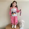 Conjunto Menina Estilo Coreano Estrela Gato Estilo Primavera/Outono 2026 Nova Moda Infantil Conjunto de Duas Peças Estiloso para Menina Tendência
