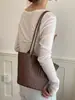 Bolsa de balde tecida com padrão de nicho da moda para mulheres, novo modelo 2026, bolsa de ombro para o dia a dia, bolsa de balde de alta qualidade e grande capacidade