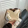 Bolsa de Mão Retrô Transfronteiriça para Mulheres 2026 Nova Tendência Casual Versátil Bolsa Saco Transversal Simples para o Dia a Dia Bolsa Mãe e Filha