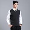 Chaleco de lana de otoño e invierno para hombre, suéter con cuello en V para papá, suéter sin mangas de marca de moda, ropa para hombre