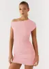 2026 Moda Europea y Americana Transfronteriza para Mujer Falda Corta de Cadera de Alto Nivel Ajustada Versátil Plisada Vestido sin Mangas de Hombros Descubiertos