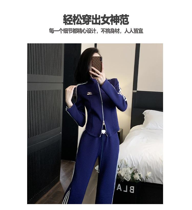 跨境淘货源分销2023秋冬季新款街头潮流减龄小个子爆款欧货网红款运动套装休闲运动气质休闲时尚流行新款秋装秋装女装时尚套装套装女装秋季套装女套装女女士运动服女装两件套套装卫衣套装休闲套装秋季套装女装时尚套装盐系休闲套装女装2023百搭设计感小众洋气欧货阿里国际站跨境采购Cross-border, shopping source, foreign trade, export, distribution 2023 fall, winter, new, street trend, explosive, European goods, network red, sportswear, leisure sports, temperament leisure, fashion popular, new autumn wear, autumn women's wear, fashion suit, women's wear, women's wear, women's wear, women's sportswear, women's two-piece, hoodie suit, casual suit, autumn suit, women's wear, Fashion suit salt department, casual suit women's dress, Ali International Station, cross-border procurement