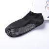 2024 calcetines de yoga con dispensador poliéster algodón antideslizantes calcetines tipo barco transfronterizos para hombre calcetines de casa para hombre calcetines deportivos antideslizantes para adulto moda