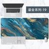 Alfombrilla de ratón bidimensional al por mayor Hatsune Miku Pad de escritorio Borde impermeable con bloqueo Pad de teclado para oficina de chicas con imagen Mesa de juego