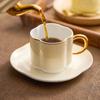 Taza de café de cerámica a cuadros chapada en oro, traje de taza y platillo, lujo moderno, restaurante de té, té de la tarde, platillo para bocadillos, taza