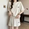 Conjunto Esportivo Casual de Moda Bordado Feminino Verão Novo Solto Manga Curta Camiseta Saia Conjunto de Duas Peças