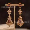 Qingdao Joias Antigas Atacado Estilo Palaciano Retrô Francês Indústria Pesada Brincos Dourados Únicos Brincos Solitários Brincos Antigos