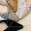 Zapatos de punta fina de moda, zapatos de otoño con punta dividida, tacones de cuña, zapatos de mujer, estilo europeo y americano, tacones altos de punta fina 2026, lazo, nuevo estilo para ir al trabajo