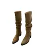 Botas Western de camurça de salto alto até a panturrilha para mulheres, nova coleção outono/inverno 2024, com forro de fleece, bico fino e um design longo e empilhado, semelhante a botas de equitação