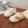 Zapatos Casuales para Niñas 2026 Primavera Nuevo Modelo Zapatillas Transpirables de Suela Suave para Niños Zapatos de Bebé Zapatos Blancos de Dibujos Animados