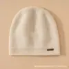 Venta al por mayor transfronteriza 100% Cachemira Pura Lujo para Mujer Color Sólido Estilo Minimalista Gorro de Punto Gorro de Cachemira