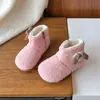 Zapatos de Invierno Infantiles de Peluche Lindos Estilo Coreano 2025 Zapatos de Algodón para Niños Pequeños Botas Peludas para Niñas Zapatos de Algodón de Doble Capa para Bebé