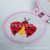 Llavero de mochila para niños bolsa de materiales de punto de cruz para niños bolsa de materiales de bordado trébol de cuatro hojas cactus