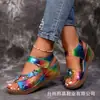 Comercio Electrónico Transfronterizo Tallas Grandes Verano 2027 Nuevas Sandalias Florales de Suela Gruesa para Mujer con Punta Abierta y Velcro Chanclas de Playa